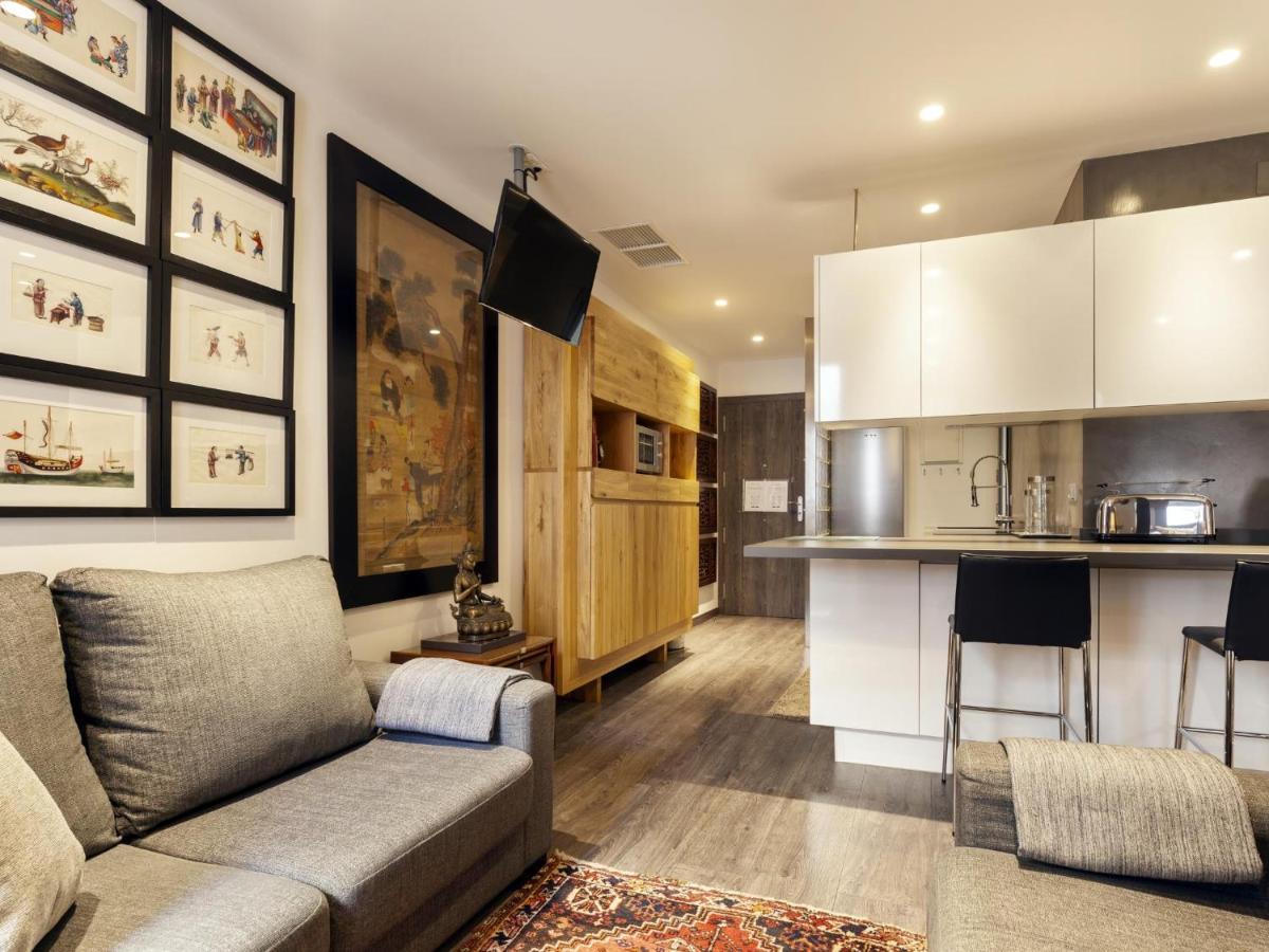Click&Flat Luxury Cabanyes Apartment บาร์เซโลนา ภายนอก รูปภาพ