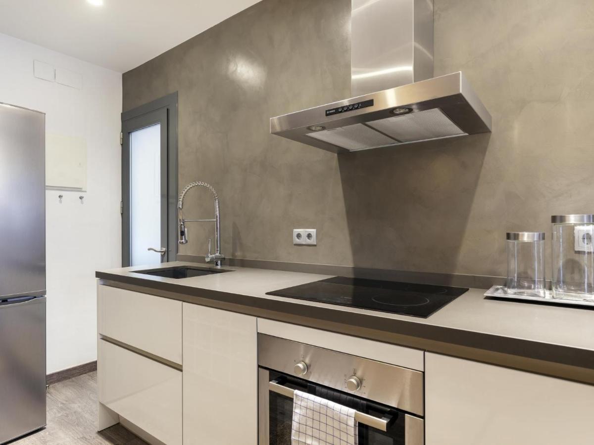 Click&Flat Luxury Cabanyes Apartment บาร์เซโลนา ภายนอก รูปภาพ