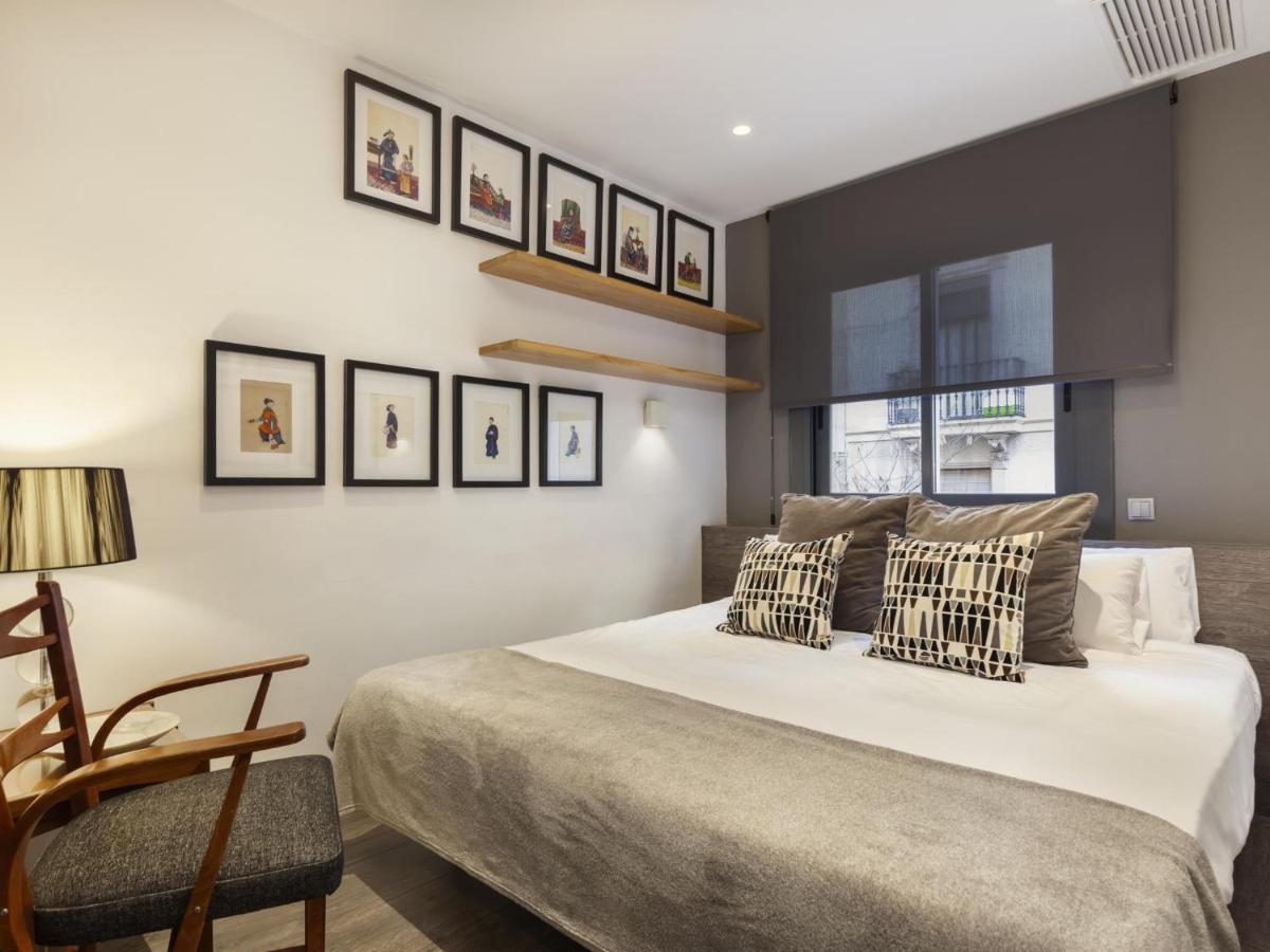 Click&Flat Luxury Cabanyes Apartment บาร์เซโลนา ภายนอก รูปภาพ