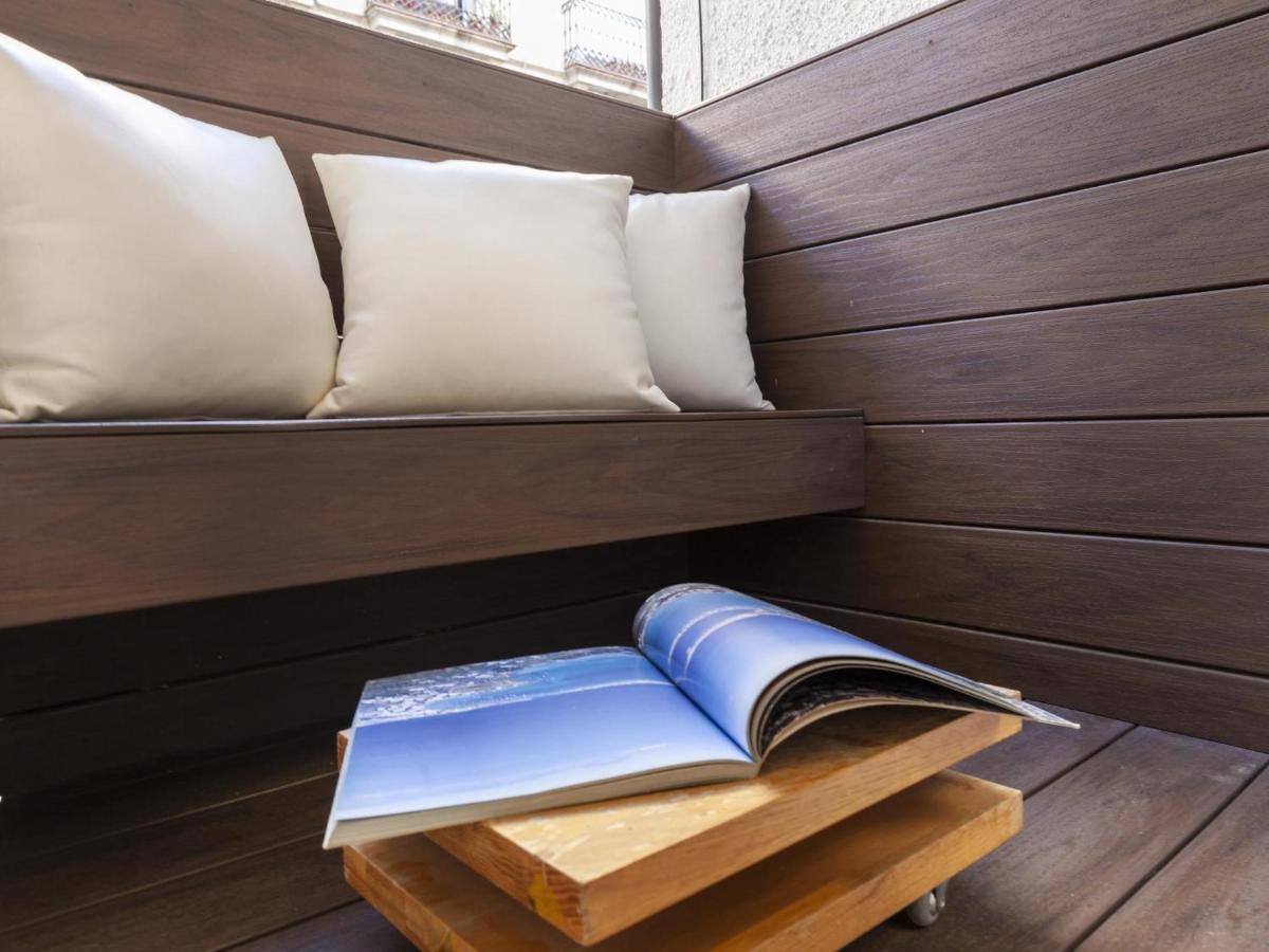 Click&Flat Luxury Cabanyes Apartment บาร์เซโลนา ภายนอก รูปภาพ